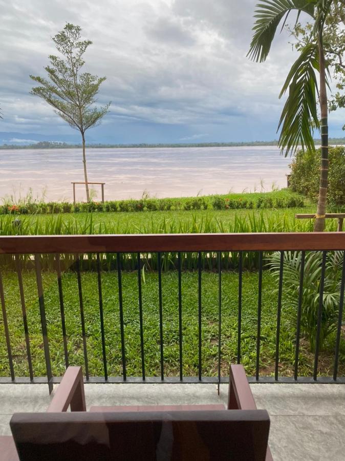 The Riviera Champasak Exterior foto