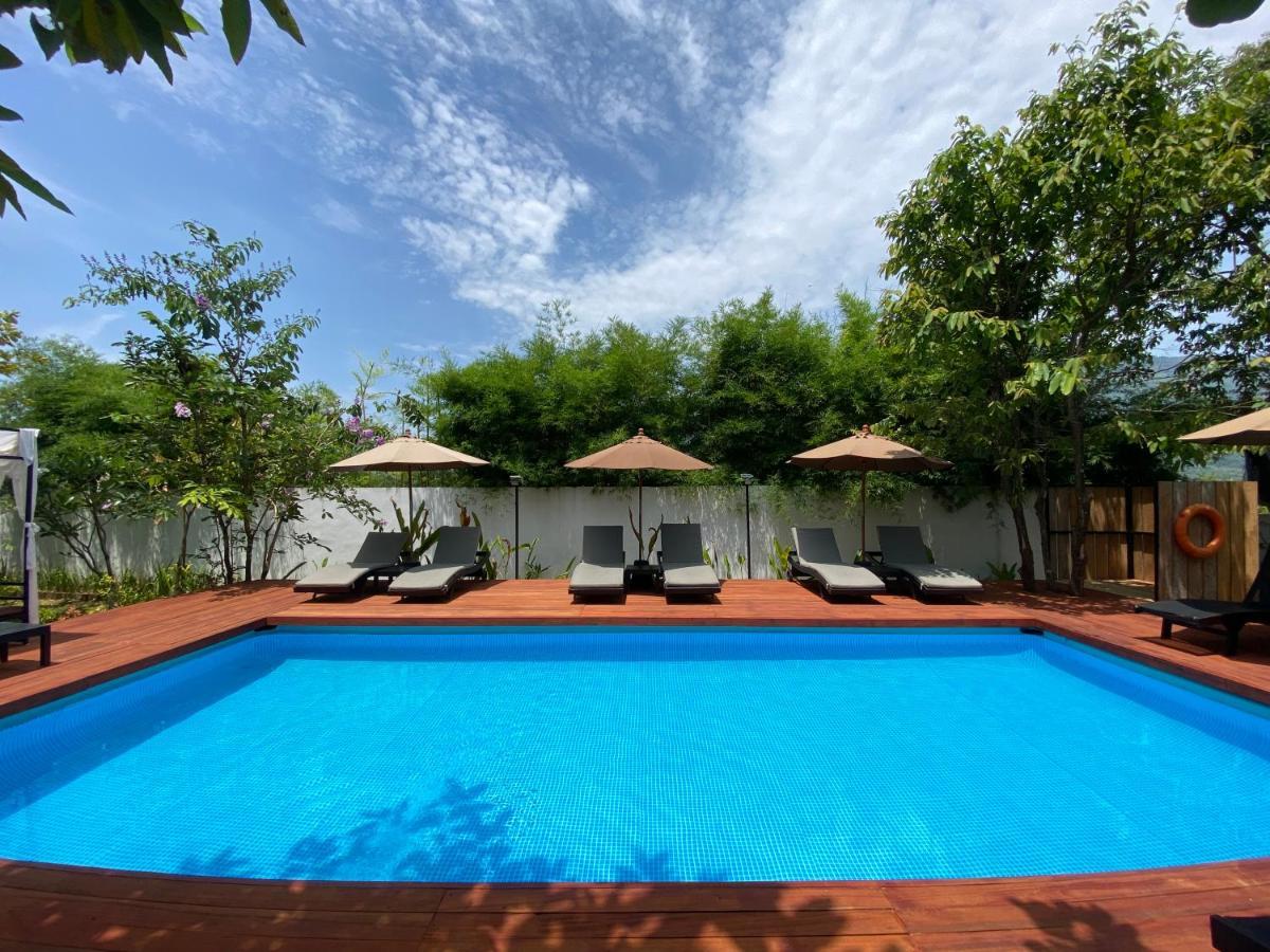 The Riviera Champasak Exterior foto